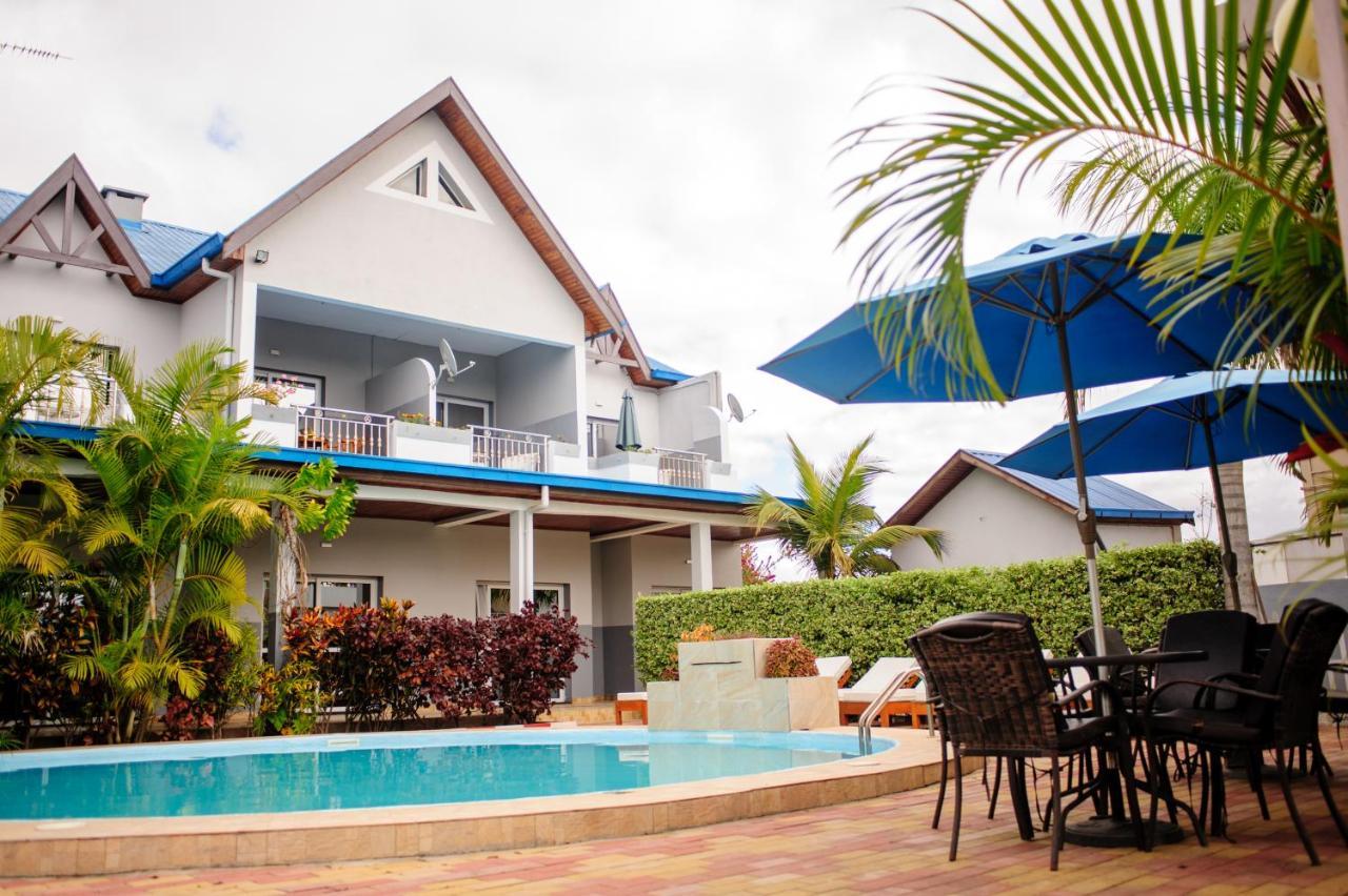 Sky blue hôtel&espace Alasora Exterior foto