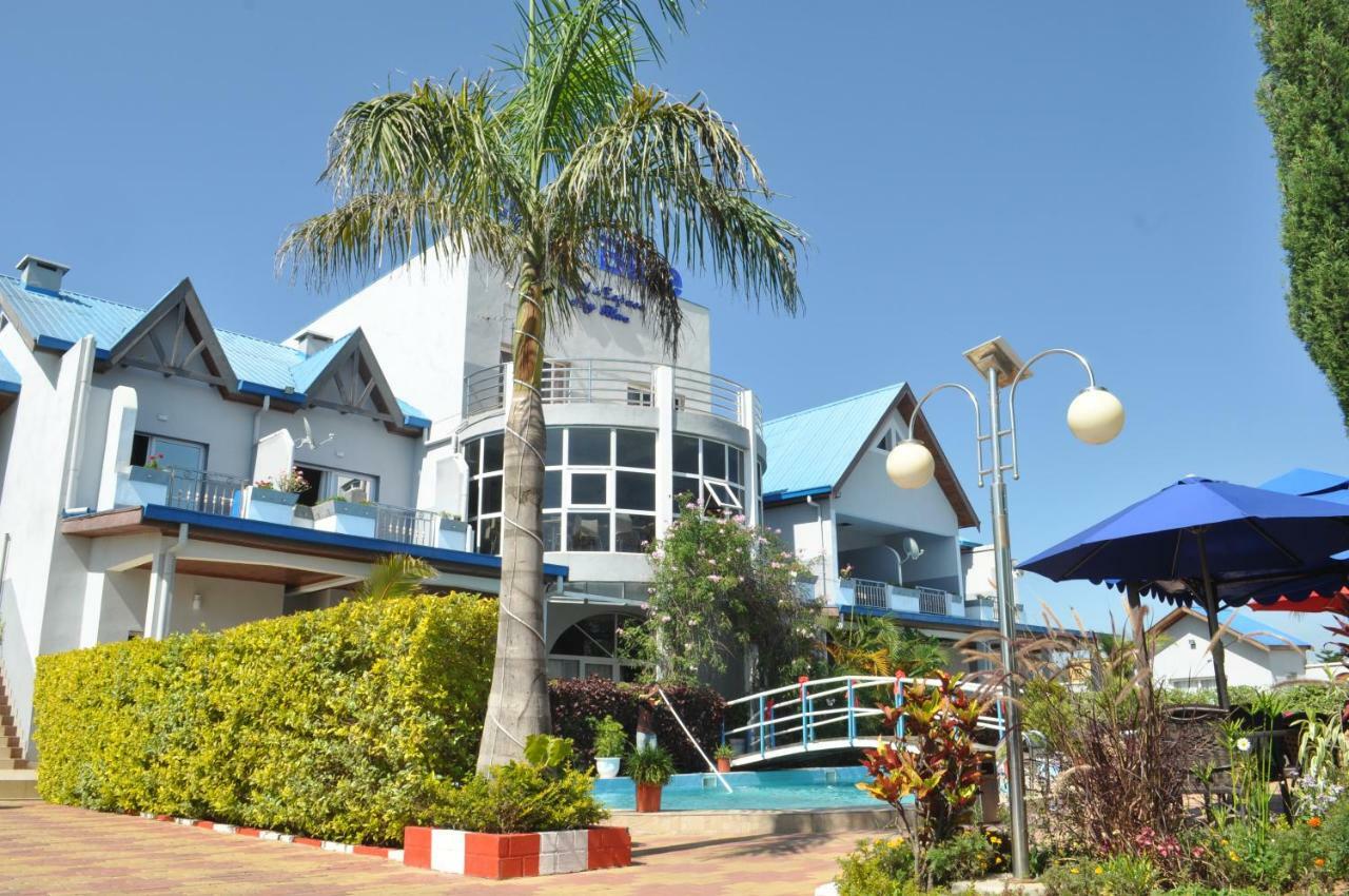 Sky blue hôtel&espace Alasora Exterior foto